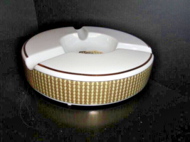 Large Round Cigar Ceramic Ashtray Measures 9.5" Diameter NIB image 4