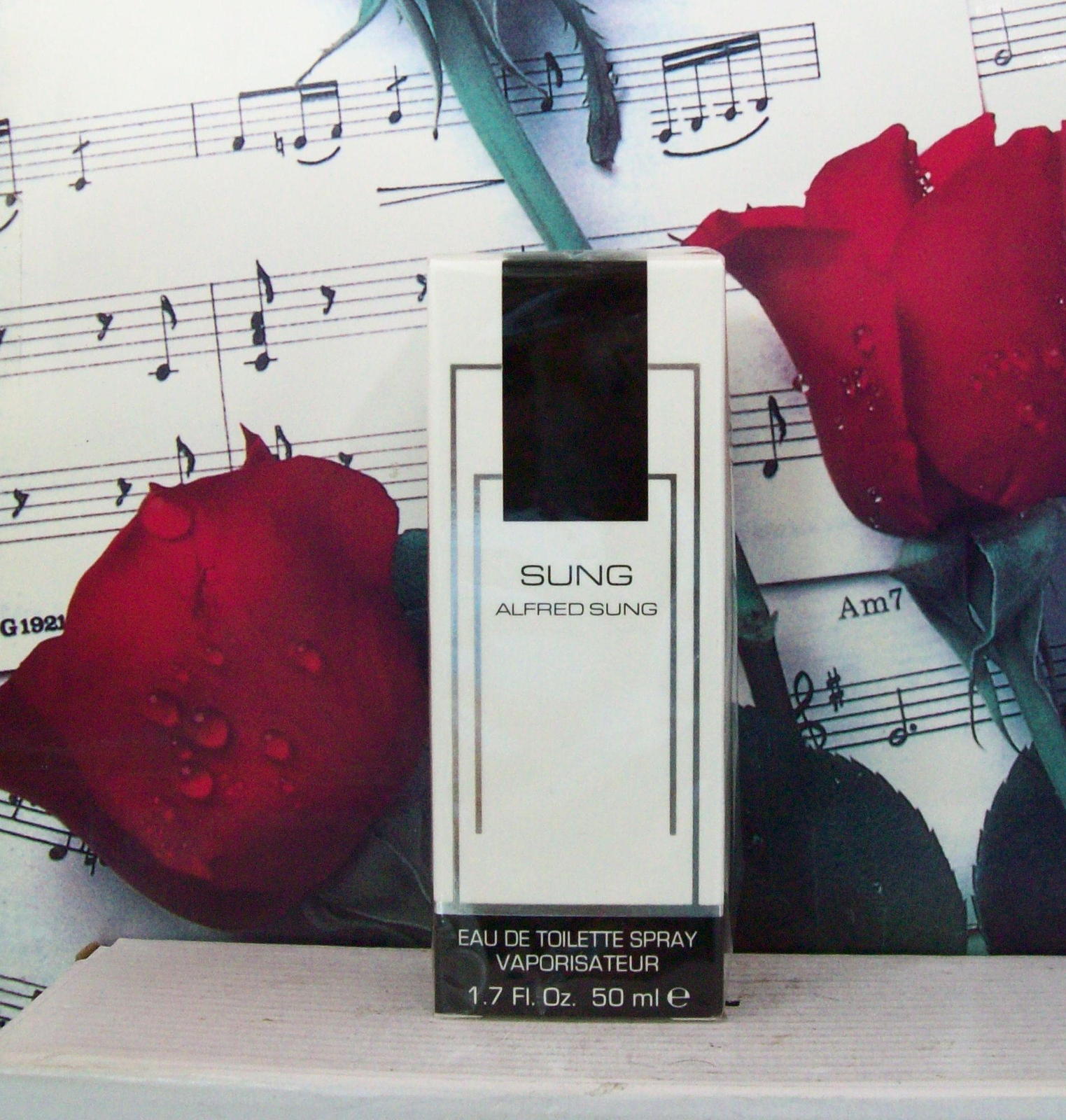 Primary image for Sung By Alfred Sung EDT Spray 1.7 FL. OZ. 