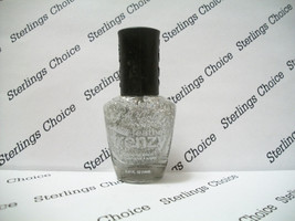 LA Girl Feather Frenzy Textured Nail Lacquer #311 Crane - £5.39 GBP