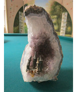 ARTHUR COURT AMETHYST GEODE  WITH CASTLE FIGURINE 7 X 4 1/2&quot; [*a12] - $404.61 CAD