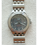 Vintage GUESS Waterpro Steel Stainless Steel Men&#39;s Watch - NON-WORKING (... - $3.96