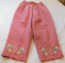 Womens Bon Worth Bermuda Capri Pants Flowers Embroidered XS Petite Pink EUC * - £14.34 GBP