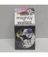 Tyvek Mighty Wallet - Retail is Scary - New With Tag - $448.57 MXN