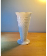 Vintage 70s Anchor Hocking hobnail footed flower vase - $34.18 CAD