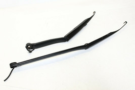 2003-2006 Infiniti G35 Coupe Front Left And Right Side Wiper Arm Pair P3954 - $60.90