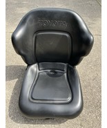 TOYOTA Replacement vinyl suspension Seat Forklift NEW OEM - $184,701.04 MXN