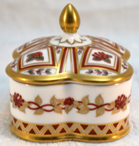 Royal Crown Derby English China Honeysuckle A.1321 Trinket Box - $65.00