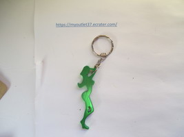 Green Woman Silhouette Metal Keychain - Key Chain - Brand New - £2.38 GBP