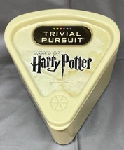 World of Harry Potter Edition Trivial Pursuit Trivia Card Game 2009 Hasbro - $6.79