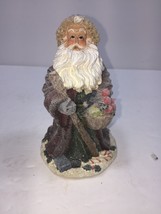K&#39;s Collection - Santa Claus Figurine - With Basket Of Fruit And Walking Stick - £15.16 GBP