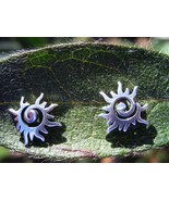 Haunted Universal Life force Earrings Balancing and Positive Attraction - $334.11 MXN