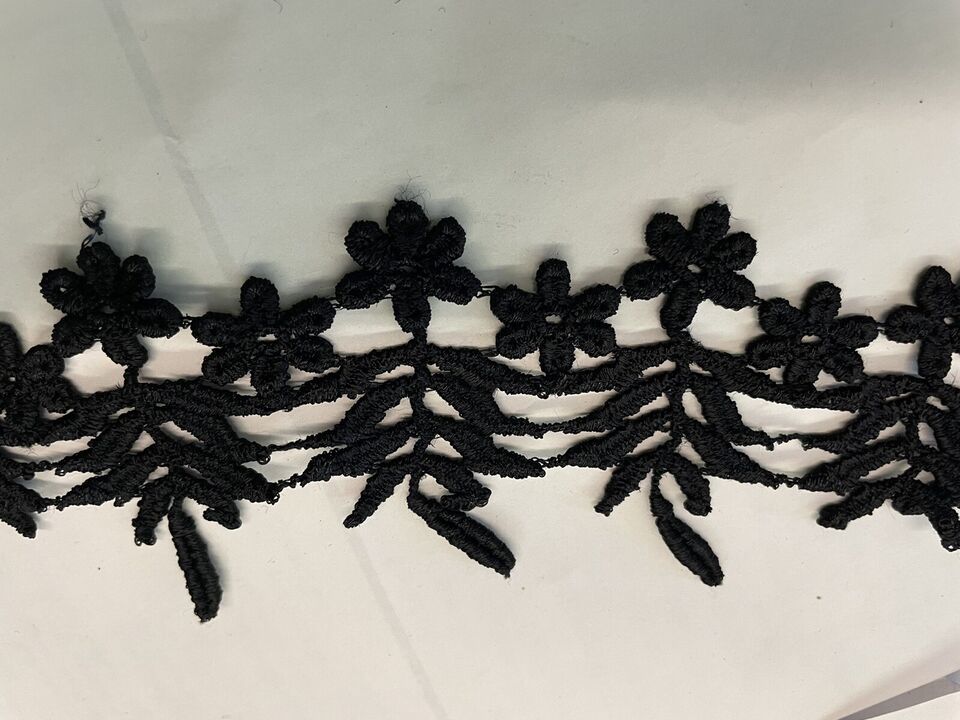 Per yard black Venice venise lace floral trim leave 2 1/8” - $1.99