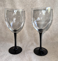 Luminarc France Black Stem Wine Glass Set of 2 Barware Glasses 8 2/10” x 3” EUC - £13.38 GBP