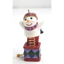 Hallmark Keepsake Snowy Surprise 1999 Miniature Membership Ornament VINTAGE - $259.46 MXN