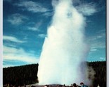 Old Faithful Geyser Yellowstone National Park UNP Chrome Postcard K6 - $2.92