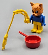 VTG 1982 Lego Charlie Cornelius Cat w/Fishing Pole &amp; Pot Building Set #3701 - £29.42 GBP