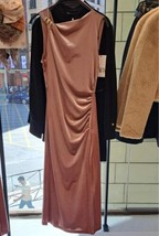 ZARA BNWT 2024. PALE PINK VELVET MIDI DRESS GOLD DETAIL. 9228/617 - £50.05 GBP