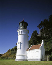 Heceta Head Light lighthouse on Pacific Ocean coast Yachats Oregon Photo Print - £6.93 GBP+