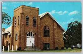 Postcard OH Ohio Painesville First Century Christian Church Chrome Unused - £4.00 GBP