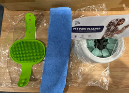 Pet Paw Cleaner Pet Supplies For Dogs Silicone Paw Bottle Brush NEW - £18.36 GBP