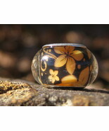 &quot;BE A RADIANT BEAUTY&quot; 10 SPELL CAST BEAD  - $15.00