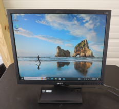 Acer V193 19&quot; LCD Monitor with Stand, VGA cable and Power cord - $39.55
