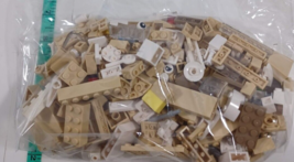 Sorted Lego white/beige Assorted Bricks - 1/2 Pound Bags (A134) - £5.91 GBP