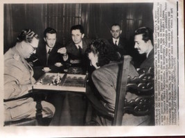 Marshal Tito Press Photo Vintage Chess Associated Press 1951 - £91.20 GBP