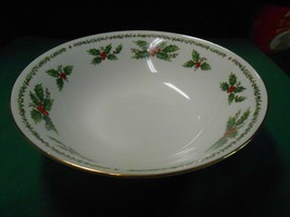 Beautiful CENTURION Collection Christmas Edition......Large SALAD BOWL - £9.77 GBP