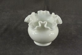 Vintage Fenton Milk Glass Double Crimped Squat Flower Vase 3.75&quot; Tall - £10.95 GBP