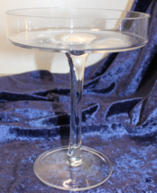 Large Clear Glass Compote Center Piece 7-3/8&quot; dia x 9-3/8&quot; - $729.95 MXN