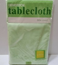 Vintage Hemstitch Floral Garland Tablecloth 60&#39;&#39; Round Green NIP 100% Polyester  - £29.37 GBP