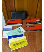 2005 Dodge Ram Truck Owner&#39;s Manual and Case OEM - $36.91 CAD