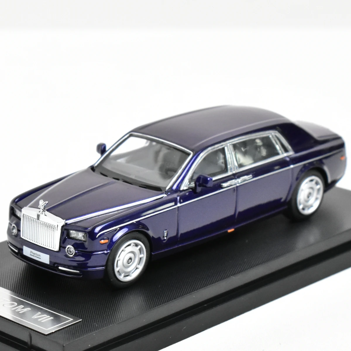 Street Warrior 1:64 Rolls-Royce Phantom Vii Diecast Model Car-Deep Blue - $45.10