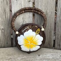 Vtg Hawaiian Coconut Purse Shell Bead Handle Hand painted Floral Souveni... - $14.40