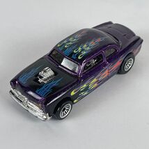 Hot Wheels '49 Shoebox V 2000 1:64 Purple Flame Diecast Hot Rod White Walls - $16.90