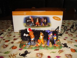 Dept. 56 Snow Village Halloween Lighting Up Halloween - £30.36 GBP