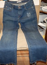 Woman&#39;s Jeans Distressed Levis 12 Med 35 x 31 505 Straight Leg 11&quot; Rise ... - $23.49