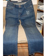 Woman&#39;s Jeans Distressed Levis 12 Med 35 x 31 505 Straight Leg 11&quot; Rise ... - $31.98 CAD