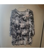Anne Klein Sport Top Size S NWT - $457.49 MXN