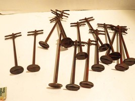 Lionel Trains - Assorted Telephone POLES/BASES- Approx 13 - Exc. 0/027 - M37 - £4.75 GBP
