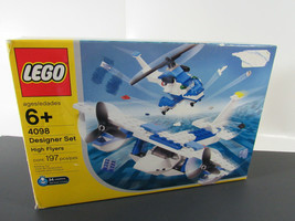 Lego 4098 High Flyers Designer Sets Airport 100% Complete - $27.46