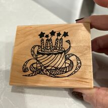 Validated Wood Craft Stamp Cake &amp; Candles 3x3.5 New - $18.27 MXN