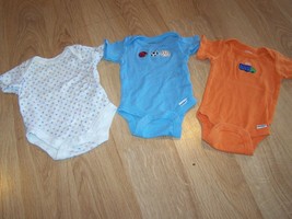 Lot of 3 Infant Size NB One Piece Gerber Faded Glory Stars Truck Sports Shirts - £6.32 GBP