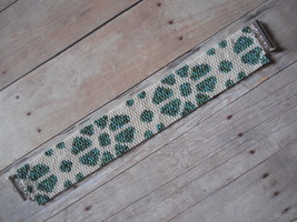 Bracelet: Turquoise &amp; White Ikat Flowers, Peyote Stitch, Tube Clasp - $39.00