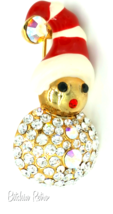 Vintage Rhinestone Christmas Brooch with Holiday Mouse in Stocking Cap  - £11.96 GBP