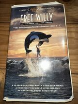 Free Willy (VHS, 1993, Clamshell) - $4.94