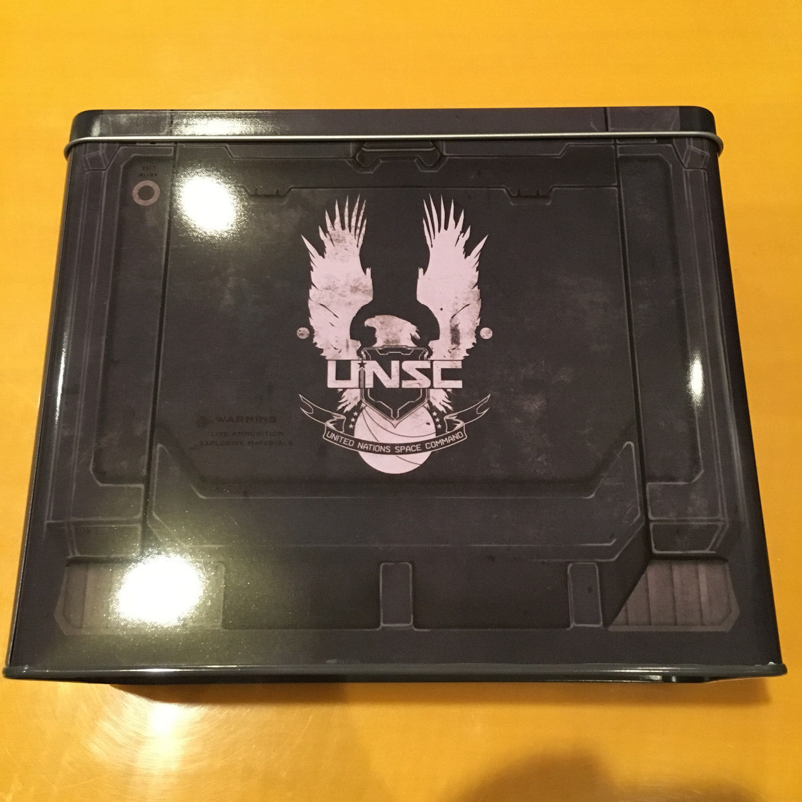 Primary image for Halo 4 Ammo Crate Tin Lunch Box, USNC (loot Crate)