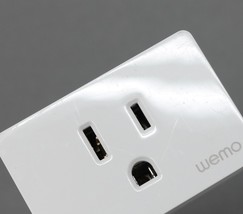 WeMo WSP080-BD3 WiFi Smart Plug 120V - White 3-Pack image 2