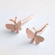 14K Plaqué or Rose Mini Papillon Boucles D&#39;Oreilles Pour Cadeaux Été Solde - £51.59 GBP